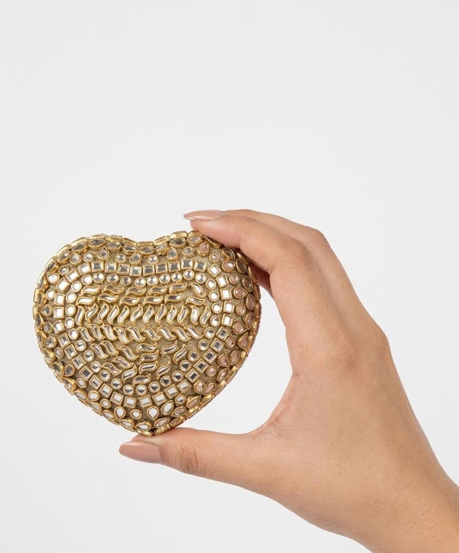 Kundan Classic Heart Clutch - Gold with Chain