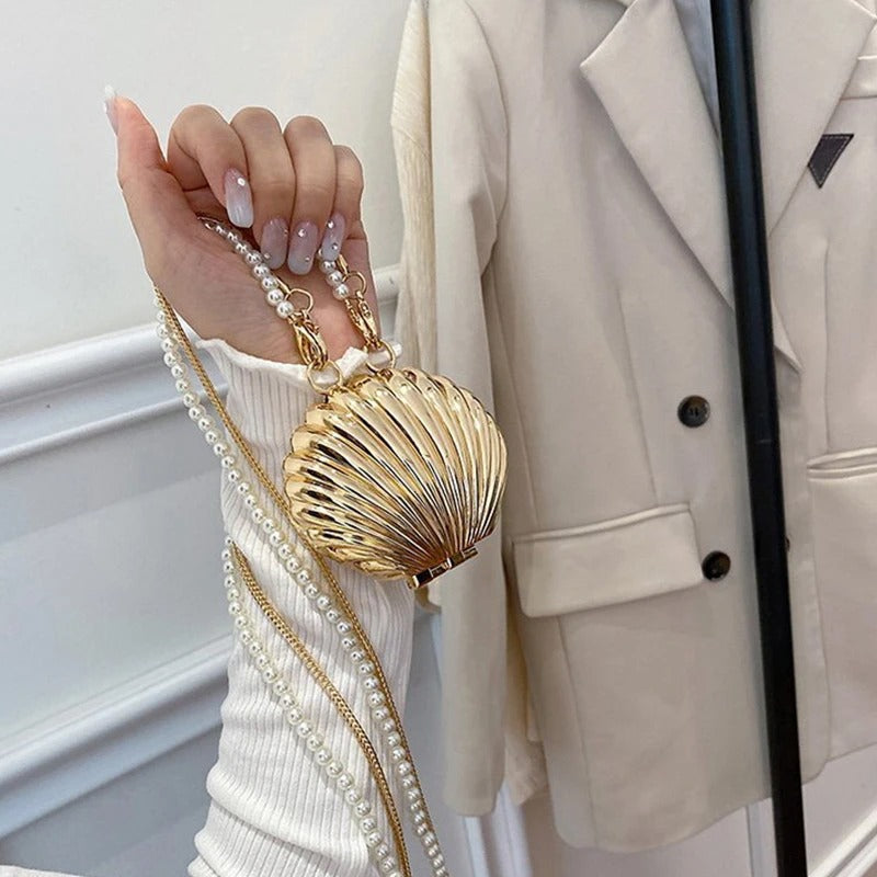 MINI SHELL CLUTCH